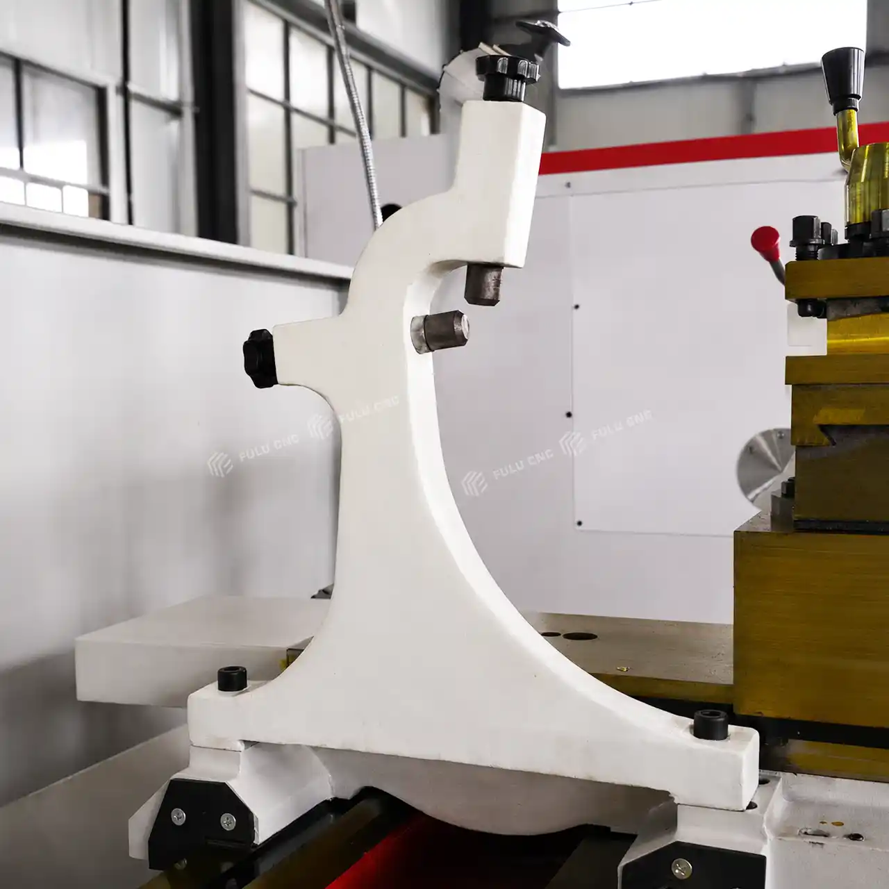 cnc lathe follow rest